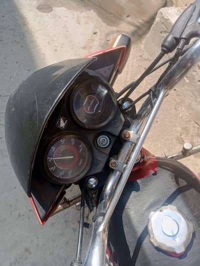 Honda pridor 100cc- 2022 model- geniun condition - all documents clear