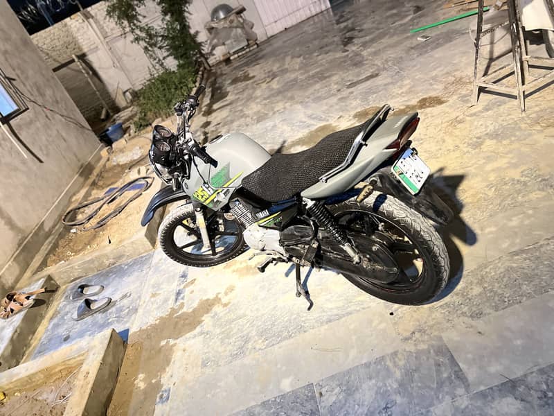 YBR 125G Modified 2016 Model 1