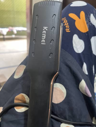kEmEi