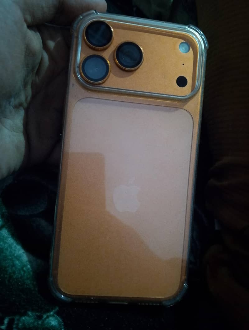 Apple iPhone 17 Pro Max 2