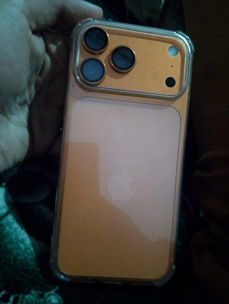 Apple iPhone 17 Pro Max 3