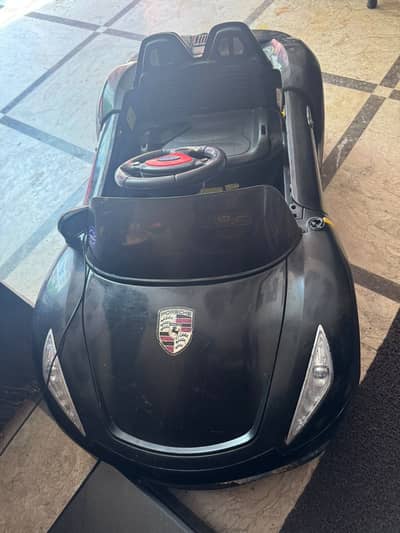 Kids Racing Car 10/8 condition