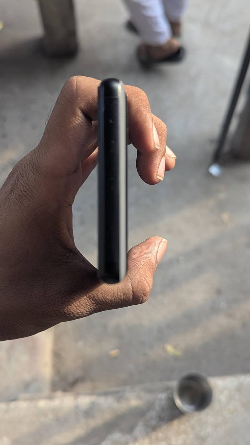 Google Pixel 6a 1