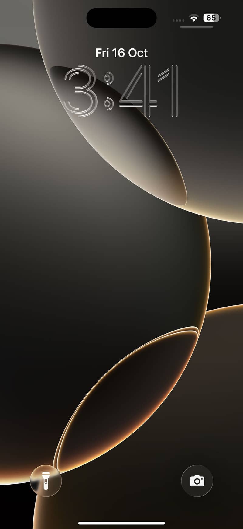 Apple iPhone 16 Pro Max 8