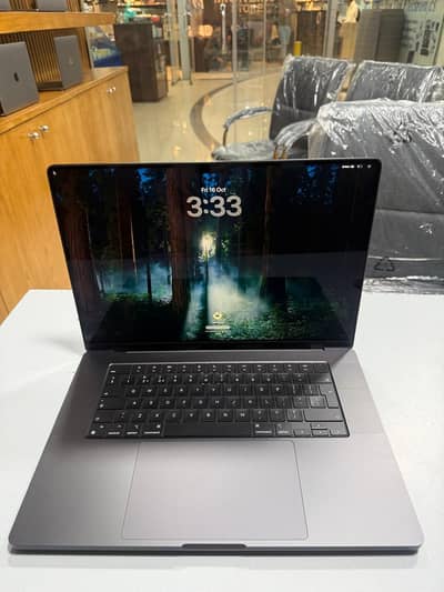 Apple MacBook Pro M4 16-inch 48GB 512GB Warranty 2 July 2027