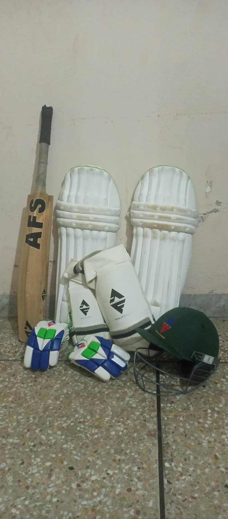 cricket kit 0