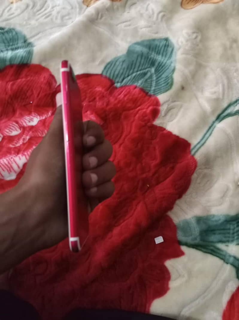 Apple iPhone 7 Plus 3