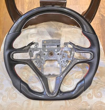 Honda Civic Reborn steering wheel