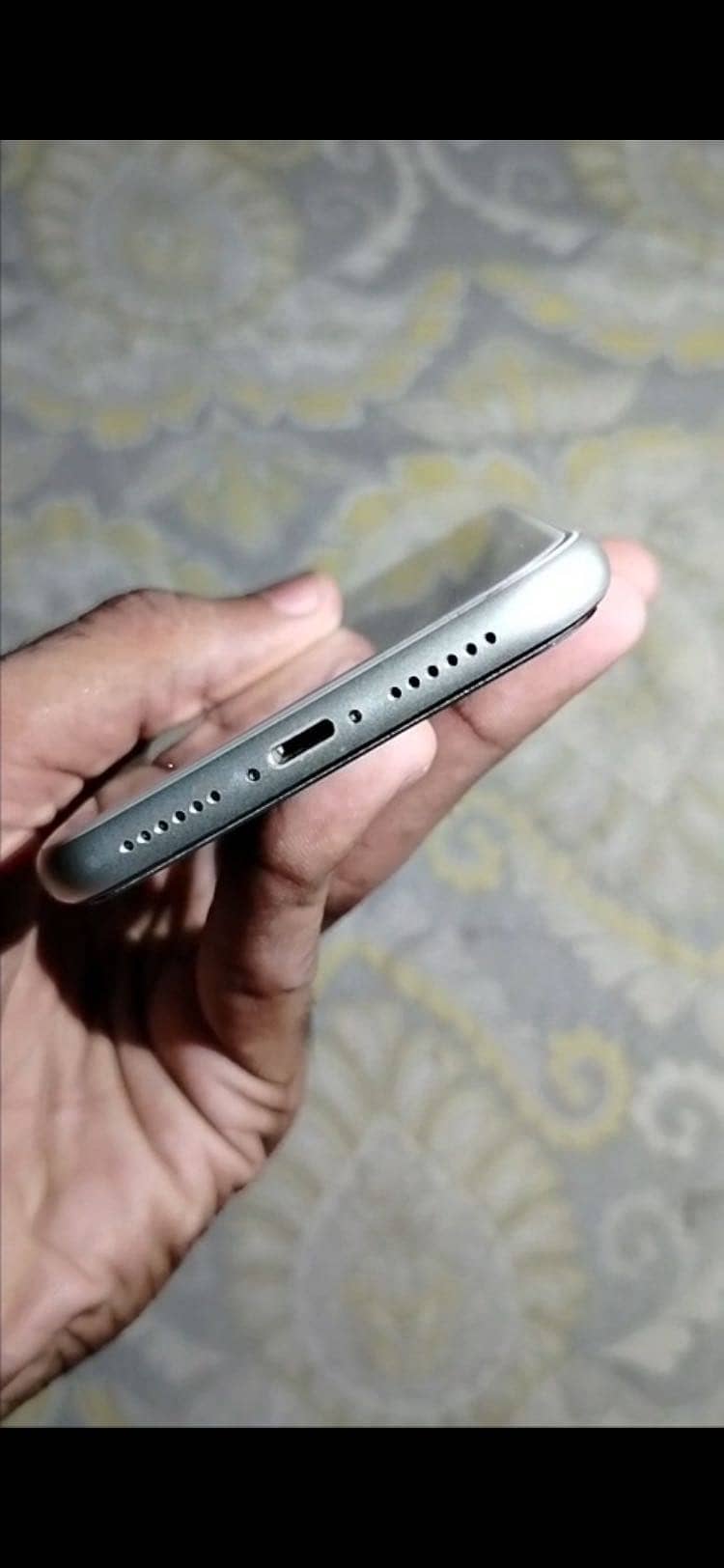 Apple iPhone 11 3