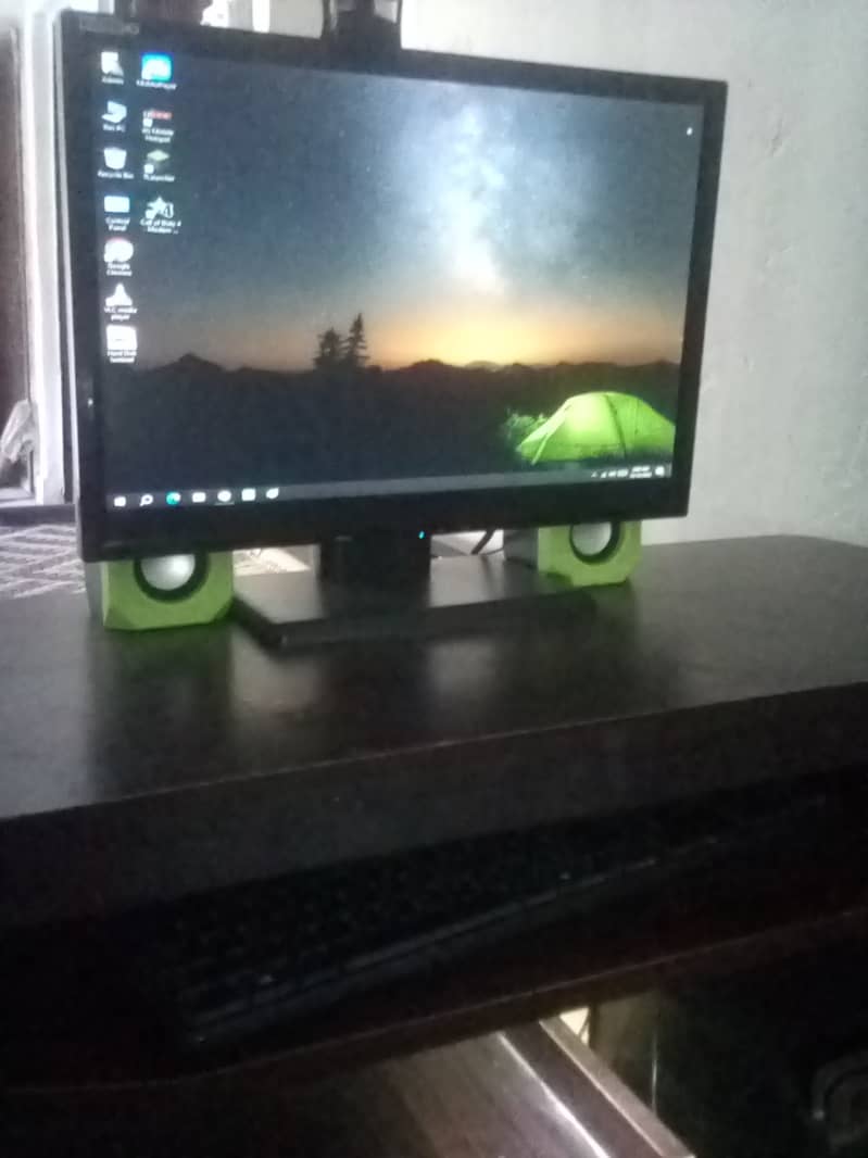 computer  box lenovo 2