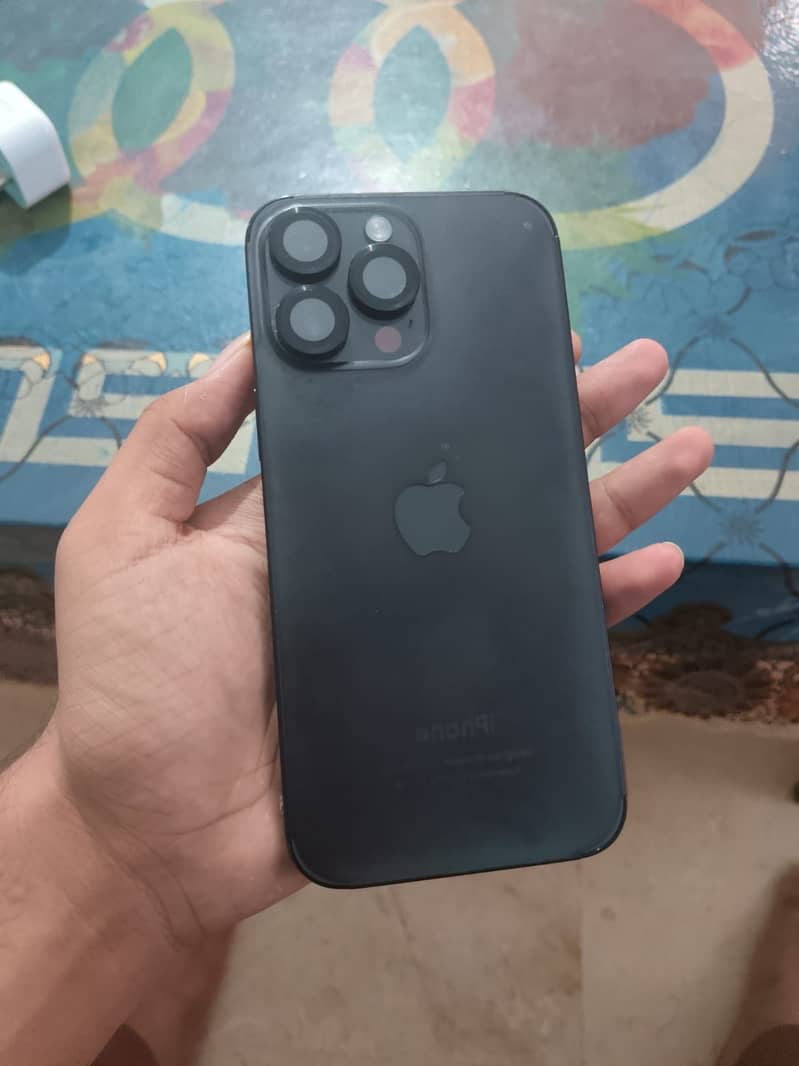 Apple iPhone 14 Pro Max 0