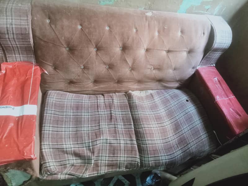 5 seaters Sofa set 1