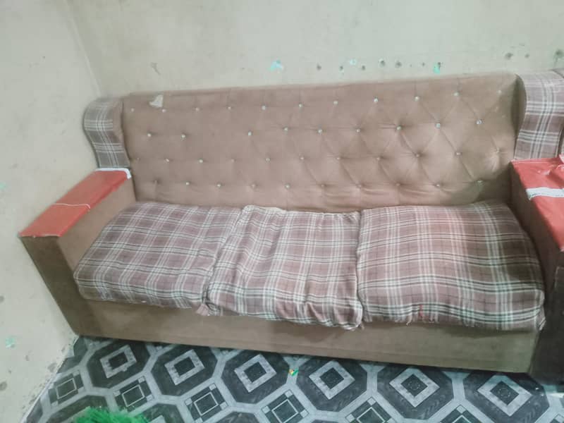 5 seaters Sofa set 3