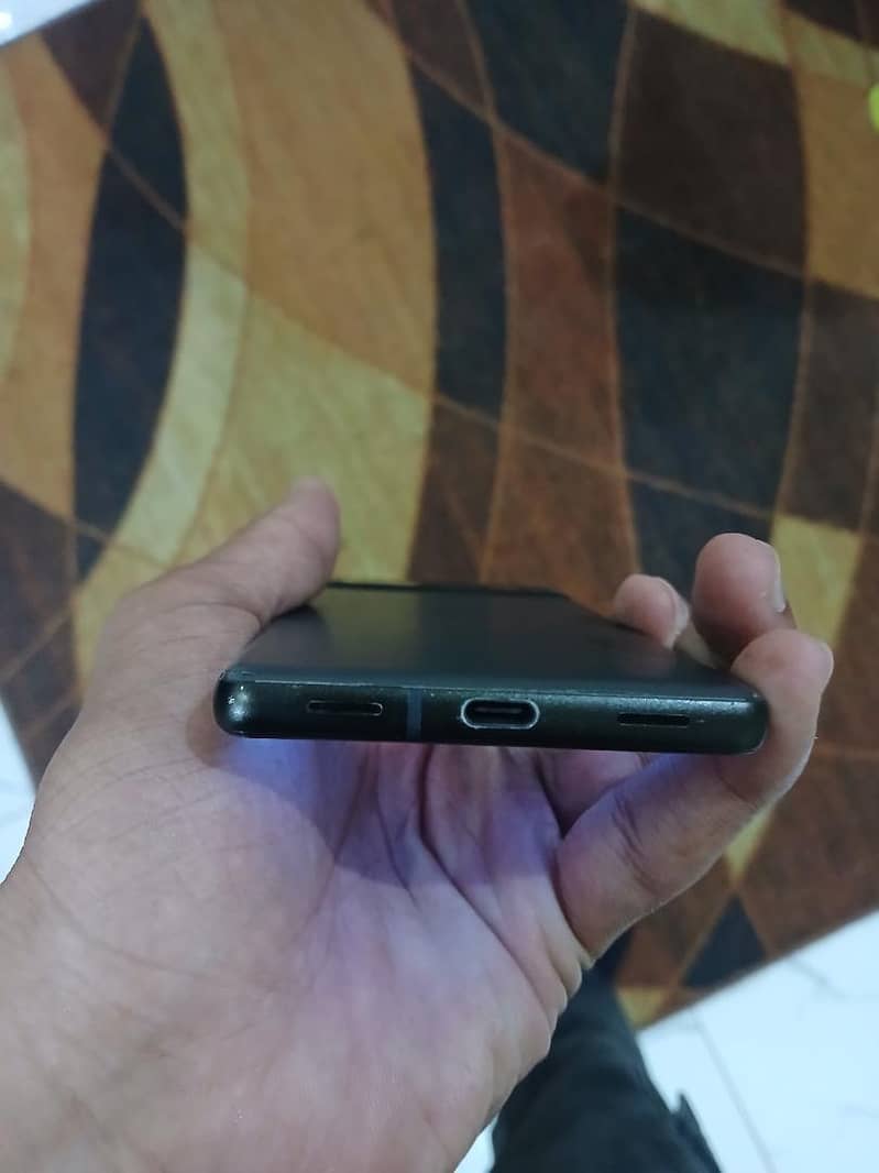 Google Pixel 6a 4