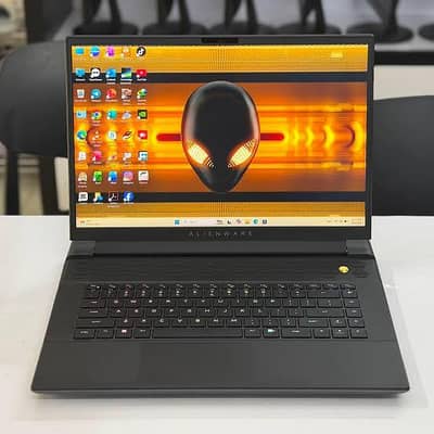Alienware M16 R1 RTX 4090 64/4TB