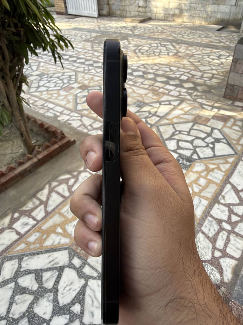 Iphone 14 pro 0