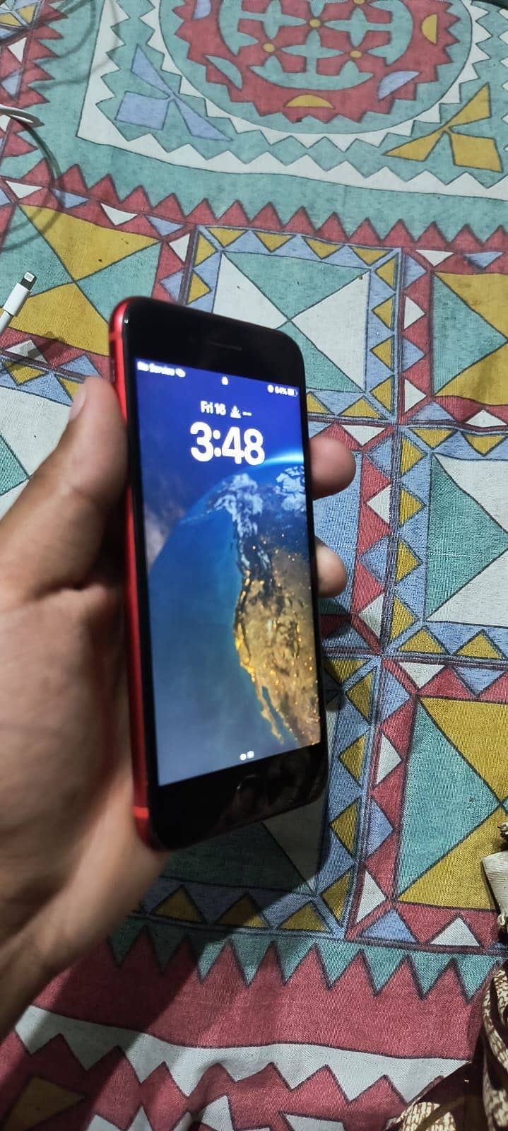 Apple iPhone 8 0
