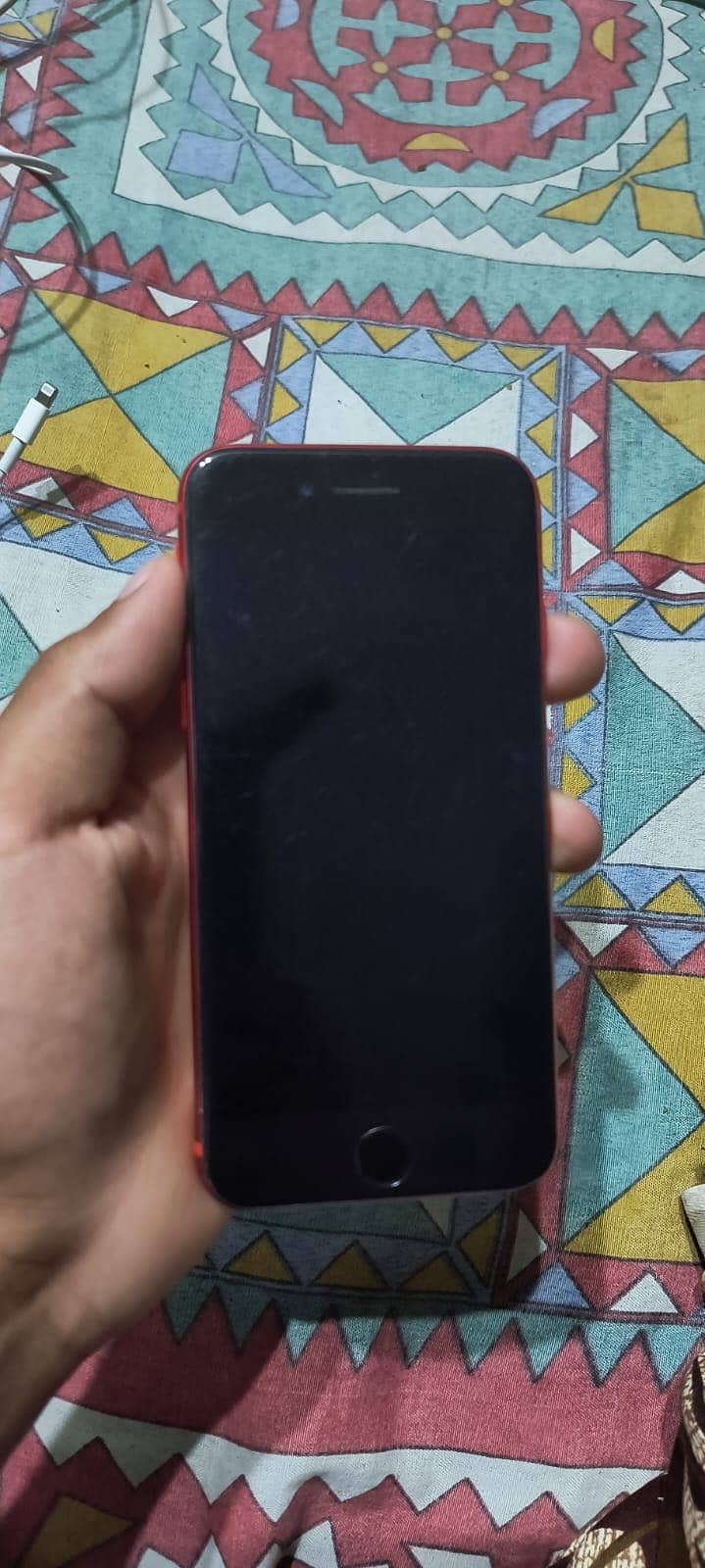 Apple iPhone 8 1