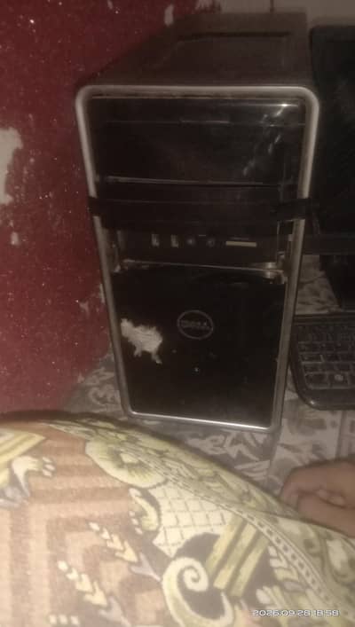 Dell Computer ha ICD kharab ha ram 4 ha our Hard 500 GB ha