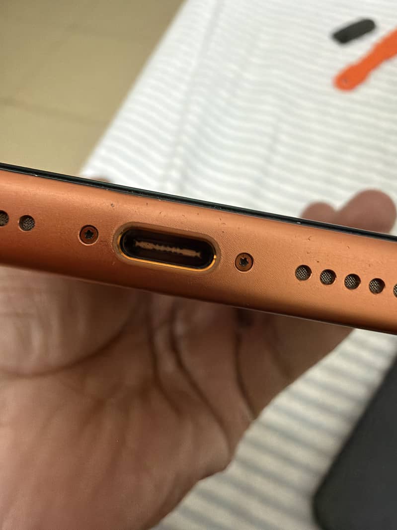 Apple iPhone 17 Pro Max 1