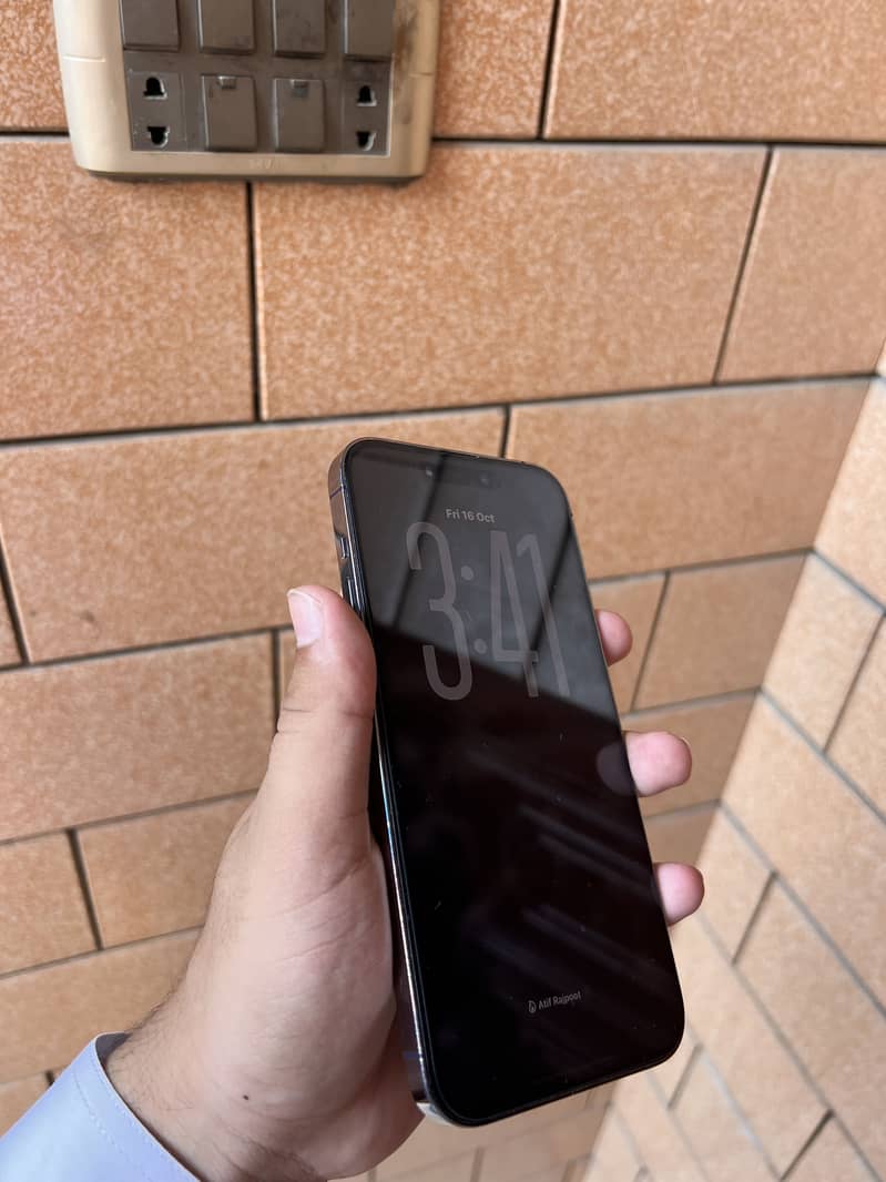 Apple iPhone 14 Pro Max 2
