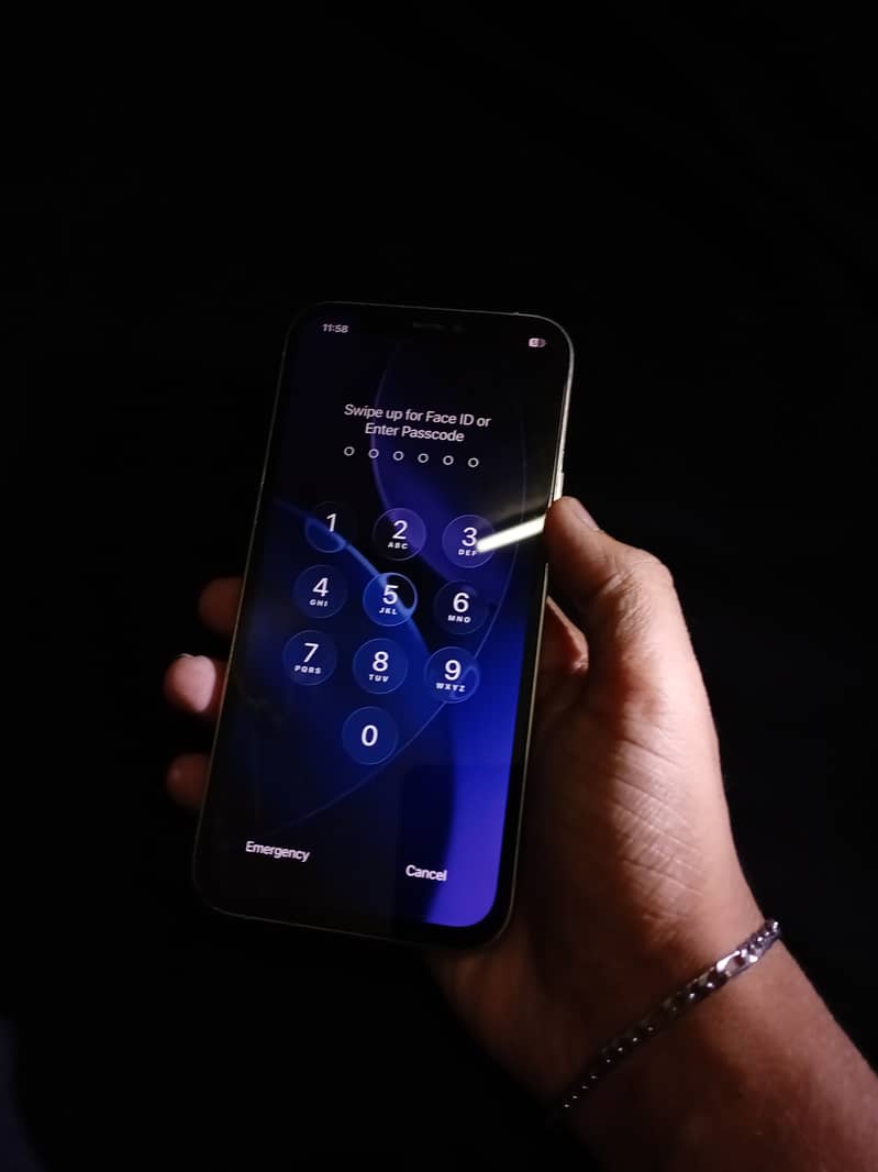 Apple iPhone 12 Pro 1