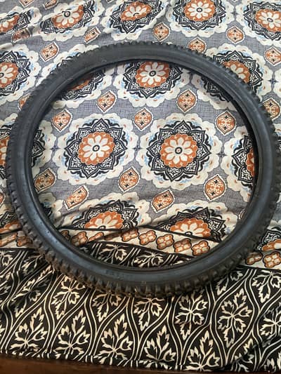 22 AND 24 NUMBER TYRE