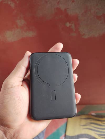 Besues power bank 10000 mAh wireless