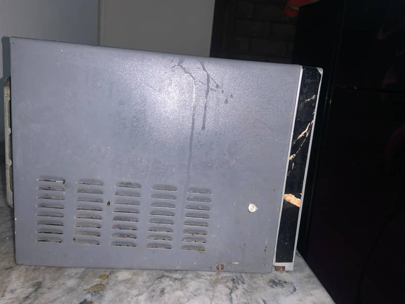 Dawlance oven 1