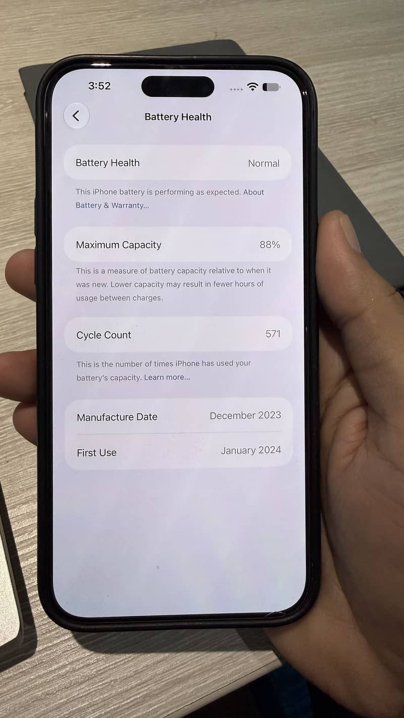 Apple iPhone 15 Pro Max 8
