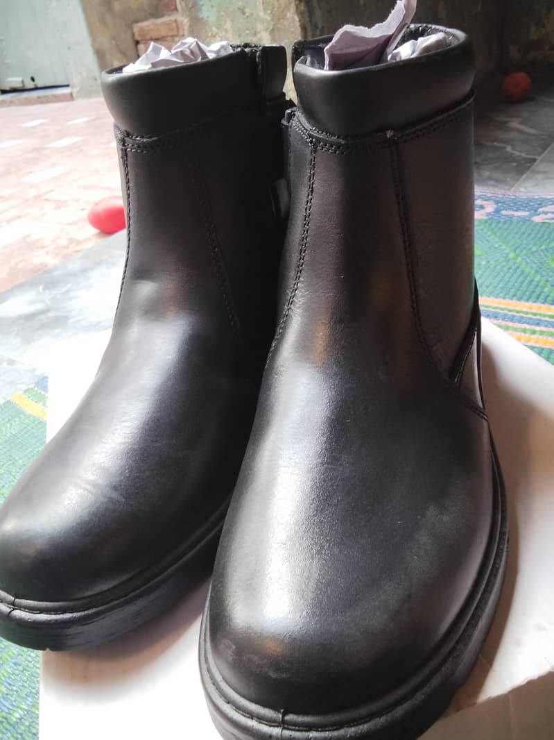 Safty Long shose 3