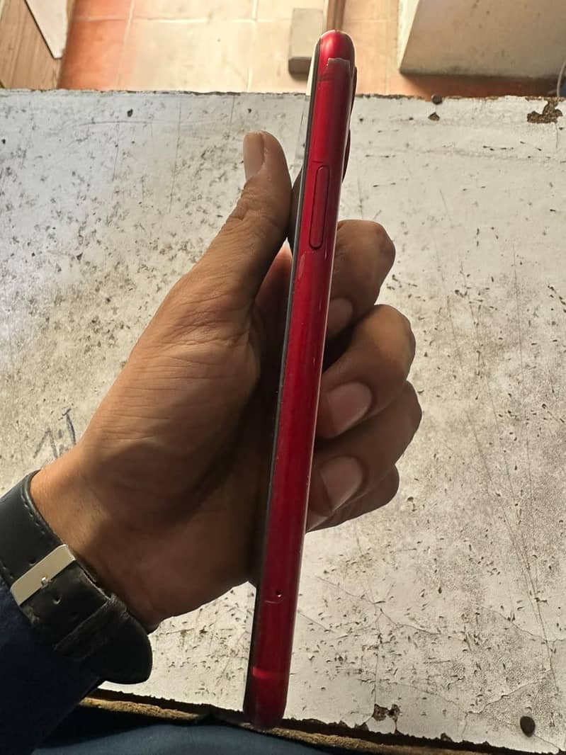 Apple iPhone 11 5