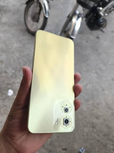 Vivo Y16