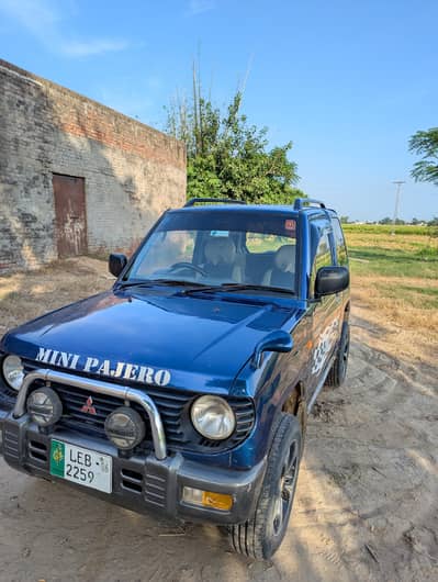 Mitsubishi Pajero Mini 2006