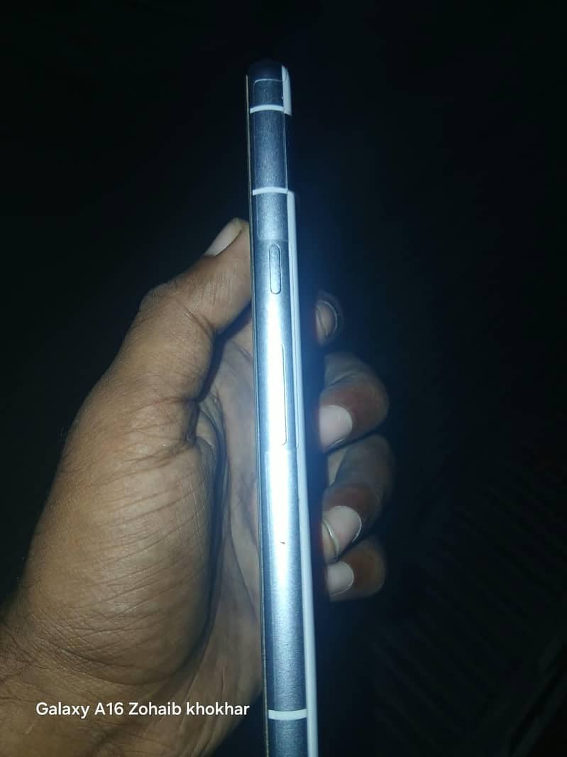 Google Pixel 7a 3