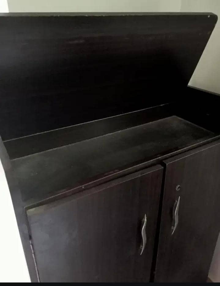 Wooden console table 2
