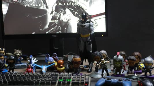 marvel charcters ,Batman, Vegeta hulk
