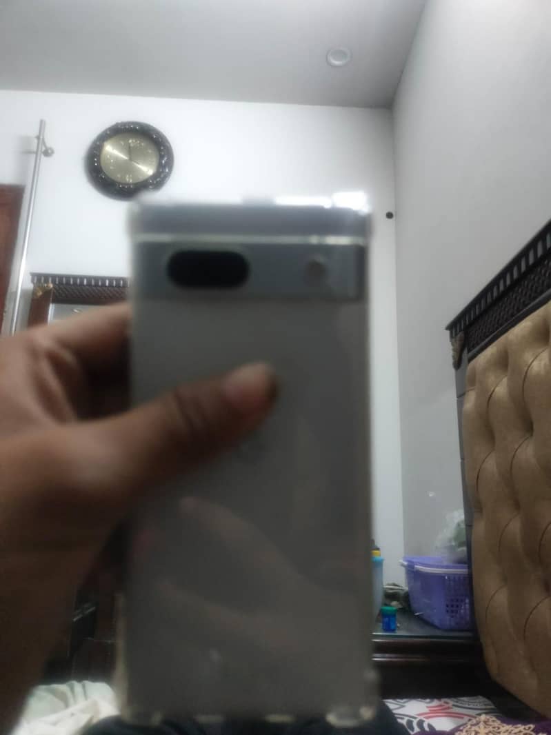 Google Pixel 7a 1
