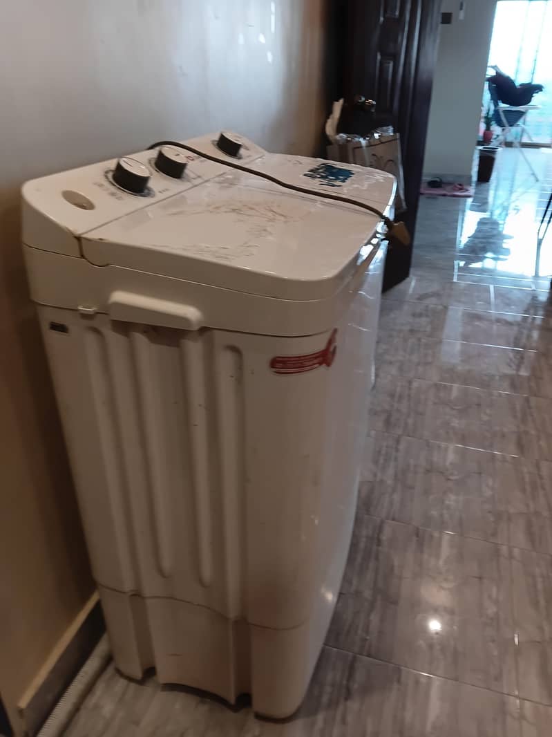 Dawlance washing machine 1