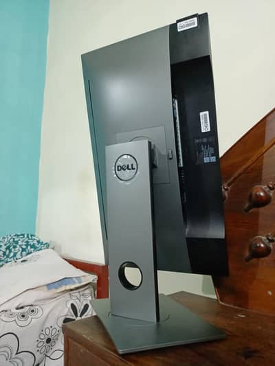 Dell Borderless Led Monitor Brand New