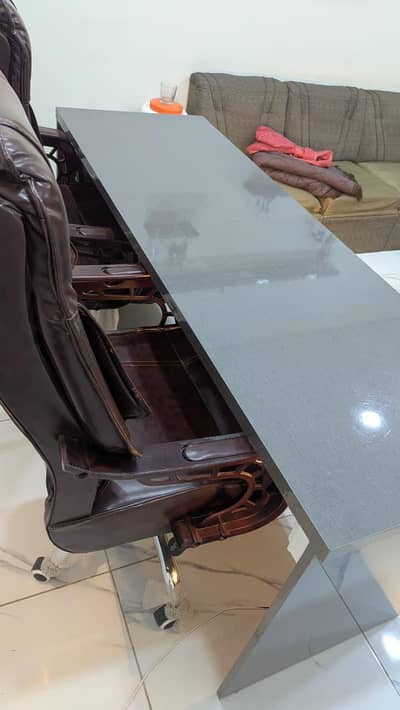 Office Furniture For Sale