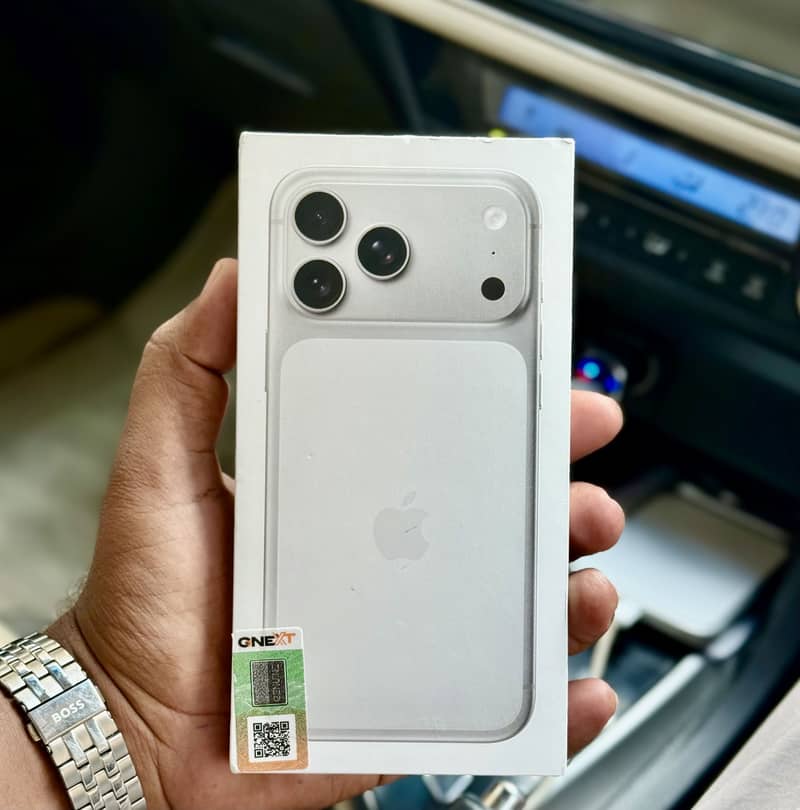 Apple iPhone 17 Pro Max 0