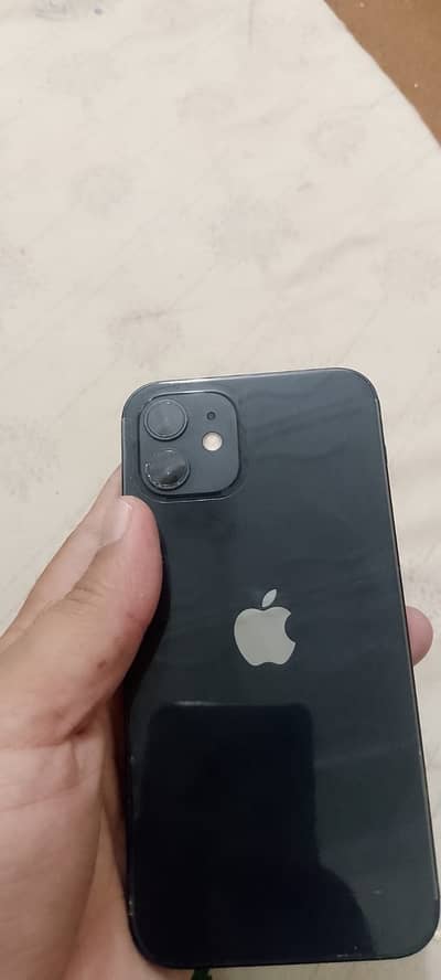 Apple iPhone 12