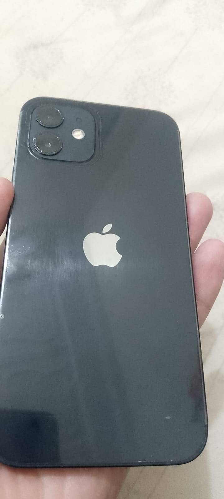 Apple iPhone 12 3