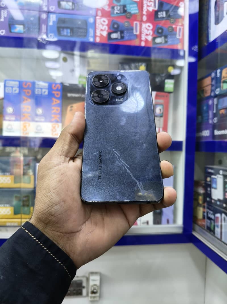 Tecno Spark 20C 1