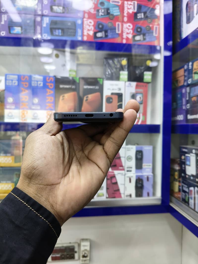 Tecno Spark 20C 2