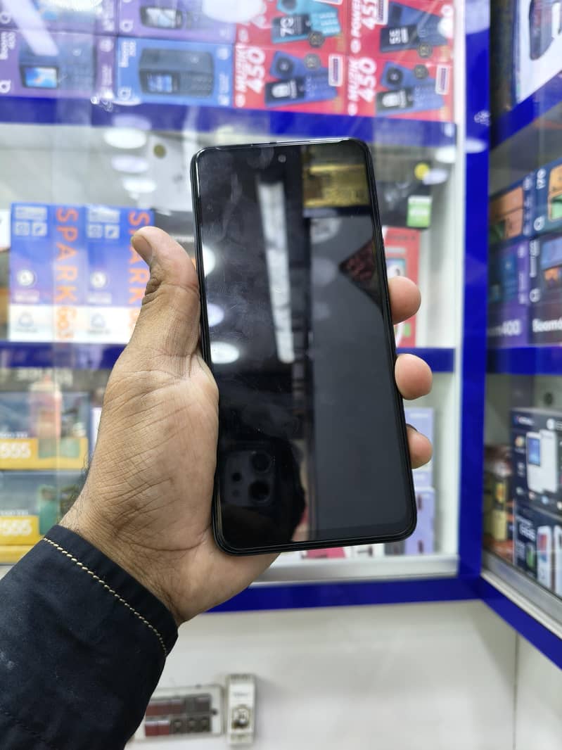 Tecno Spark 20C 4
