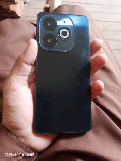 Infinix Smart 8 Pro