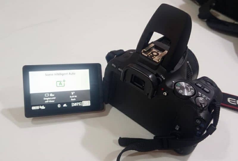 Canon 200d Camera 0