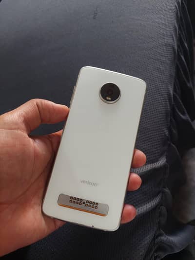 Motorola Moto Z4